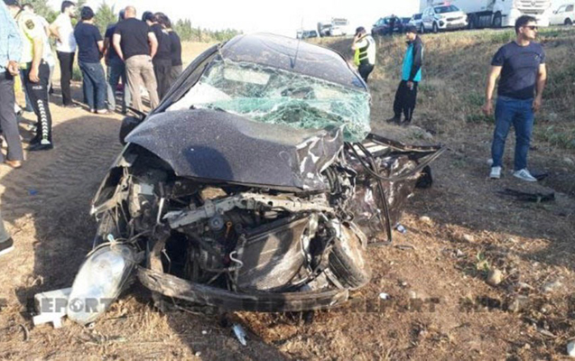 siyezende-agir-qeza-olen-ve-yaralananlar-var