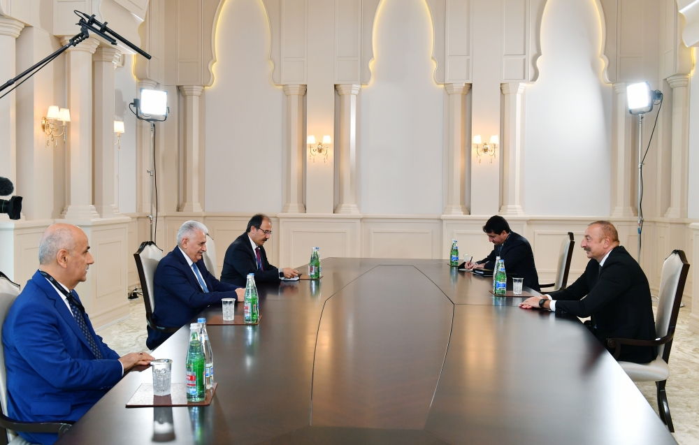 ilham-eliyev-bineli-yildirimi-qebul-etdi