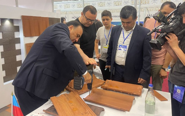 50-il-zemanetle-keramika-mehsullari