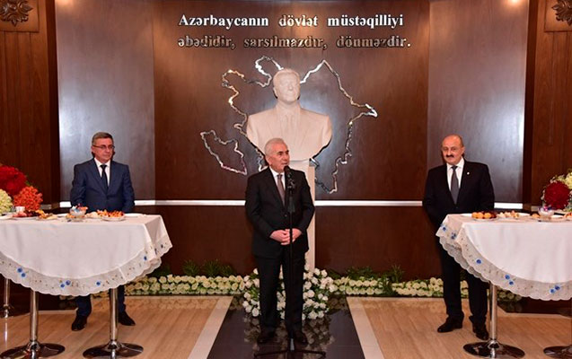 nesimide-sehiyye-iscileri-gunu-qeyd-olundu