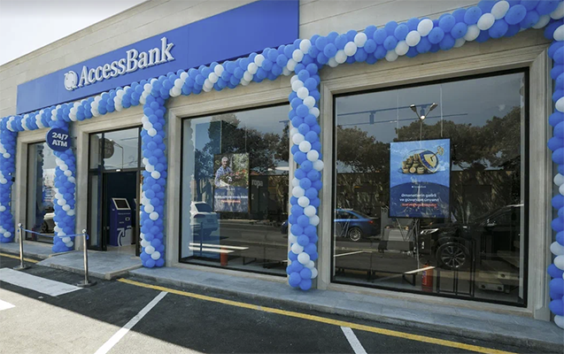 accessbank-yeni-konseptli-novbeti-filialini-teqdim-edir