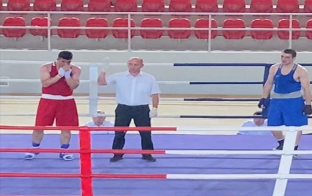 7-bokscumuz-beynelxalq-turnirde-finala-yukseldi