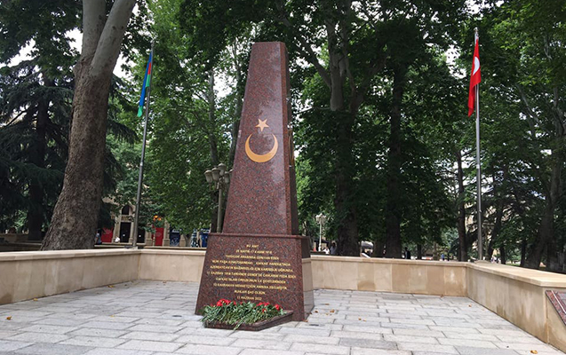 Qafqaz İslam Ordusuna ucaldılan abidənin açılışı oldu