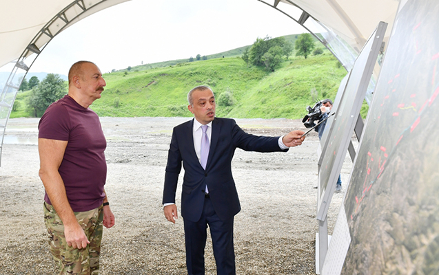 ilham-eliyev-hekericay-su-anbarina-getdi