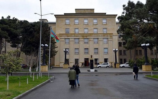 respublikanskide-hekimin-pullari-ve-cantasi-ogurlandi