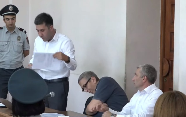ermeni-produser-mehkeme-zalinda-oldu