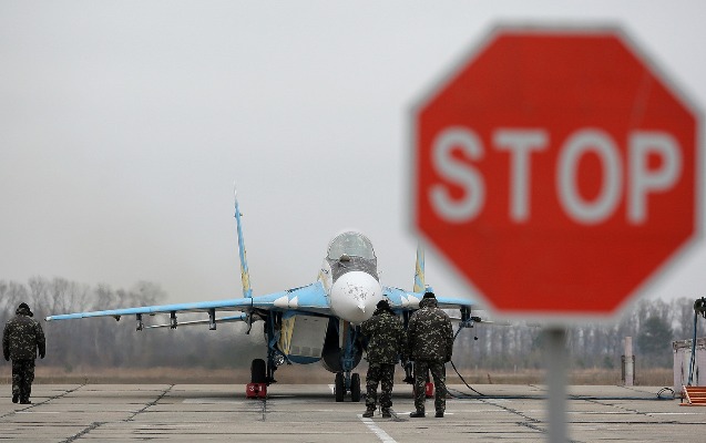abs-ukraynali-pilotlarin-telimine-100-milyon-ayirir