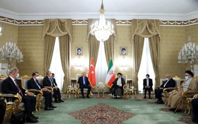 reisi-erdoganla-gorusdu