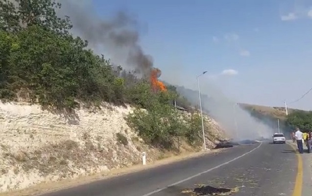 samaxida-traktor-alovlandi