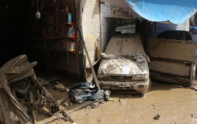 Tehranda sel fəlakəti — Ölən və yaralananlar var