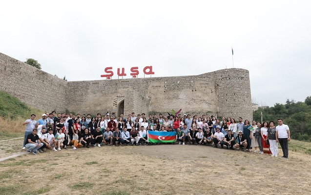 susada-kecirilen-iii-yay-dusergesinin-ilk-gunu-basa-catdi