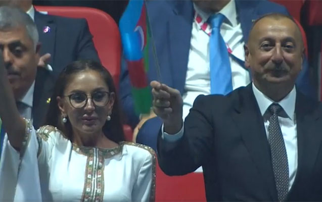 Президент с супругой на церемонии открытия V Игр Исламской Солидарности