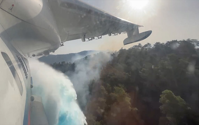 В тушении пожара в Шабране задействован самолет-амфибия