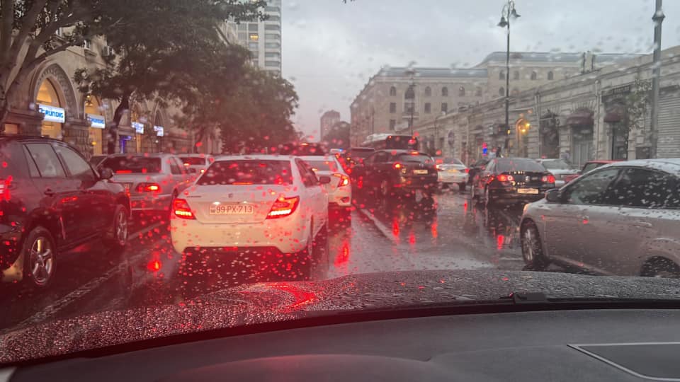 Bakı yolları bu gün... — Fotolar+Video