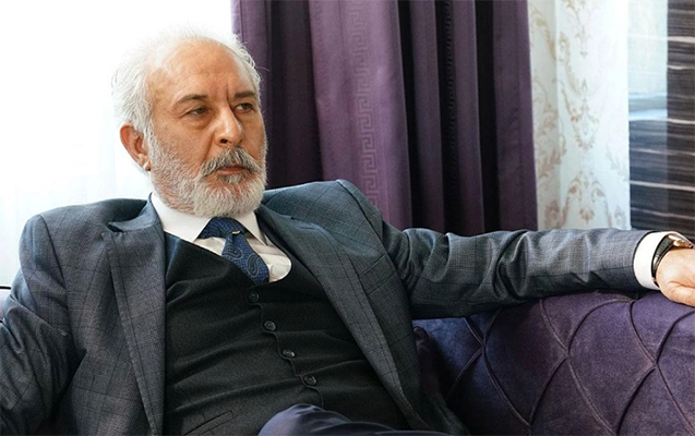 meshur-aktyorun-82-yasli-anasi-intihar-etdi