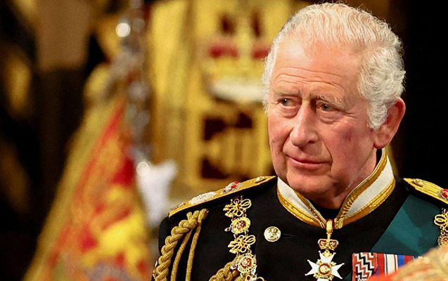 III Karl rəsmən Böyük Britaniyanın Kralı elan edildi - Video