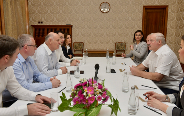Лукашенко впервые посетил Абхазию