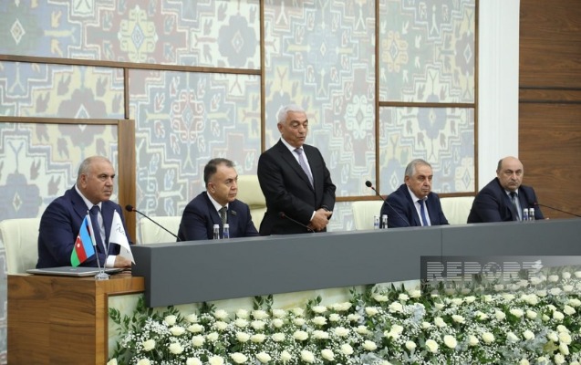 baba-rzayev-qarabagda-calisan-energetiklere-tesekkur-etdi