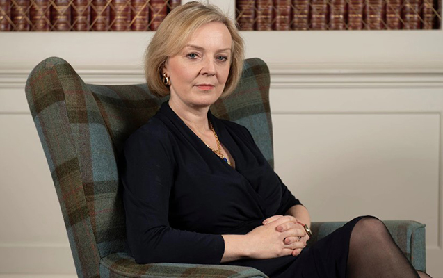 britaniyanin-bas-naziri-istefa-verdi