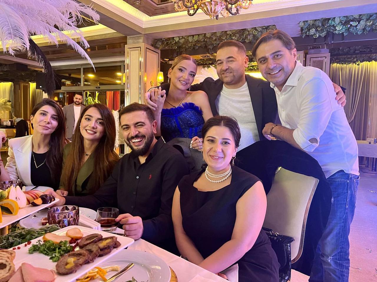 Doğum günlərini birlikdə qeyd etdilər - FOTOLAR 10 Doğum günlərini birlikdə qeyd etdilər - FOTOLAR