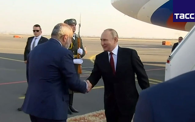 Путин находится с визитом в Ереване