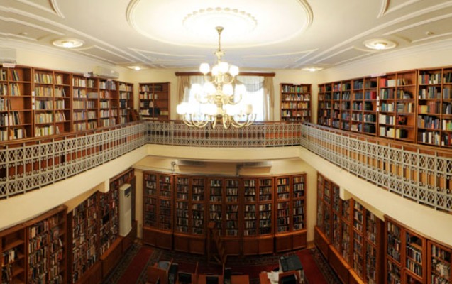 xvi-esre-aid-nadir-nusxelerin-qorundugu-prezident-kitabxanasi