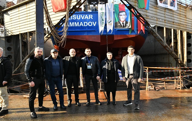 daha-bir-sehidin-adini-dasiyan-gemi-suya-endirildi