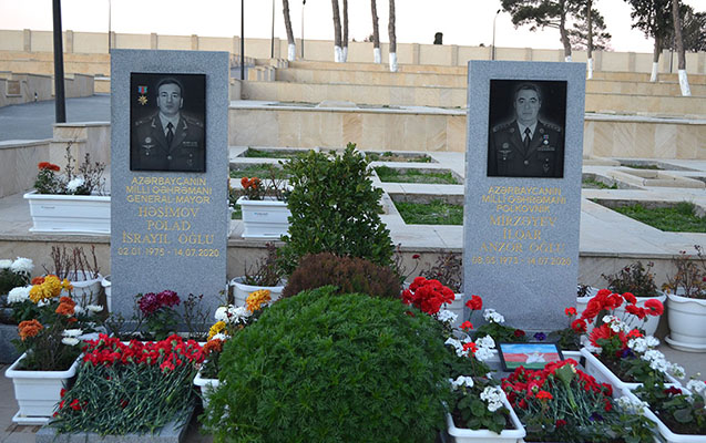 polad-hesimovun-xatiresi-yad-edildi