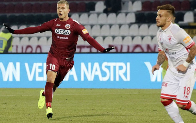 qarabag-italiyali-hucumcu-ile-maraqlanir