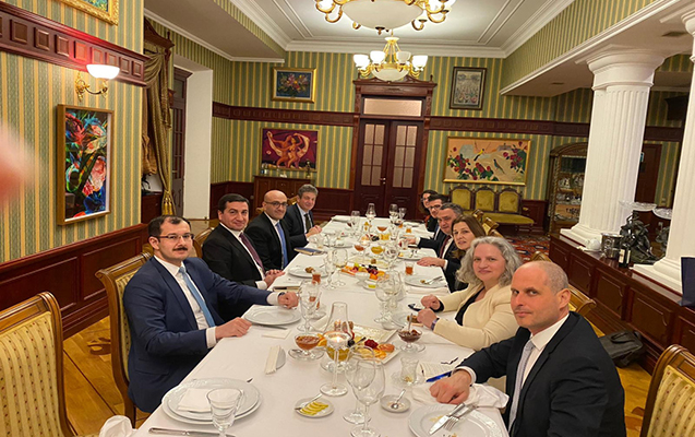 hikmet-haciyev-israil-resmileri-ile-gorusdu