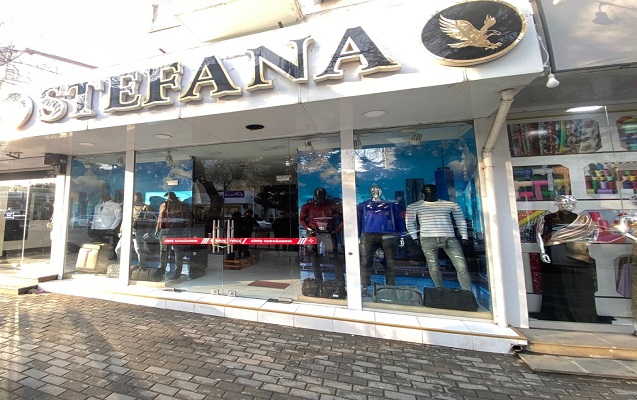 bakida-bu-geyim-magazasi-da-baglandi