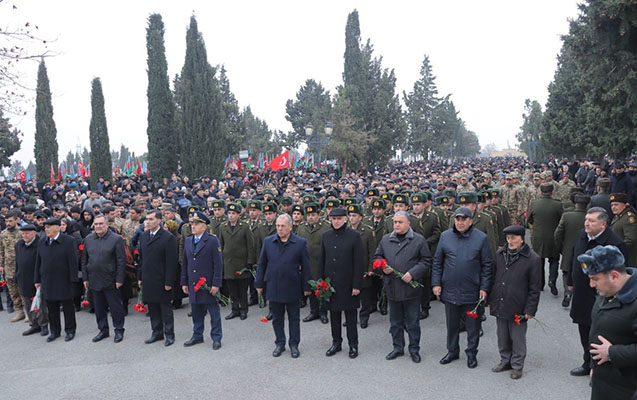 20-yanvar-qurbanlari-gencede-de-yad-edildi