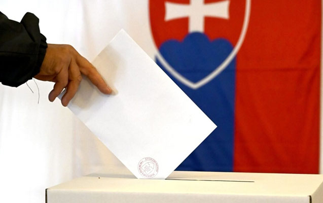 Slovakiyada növbədənkənar referendum keçirilir