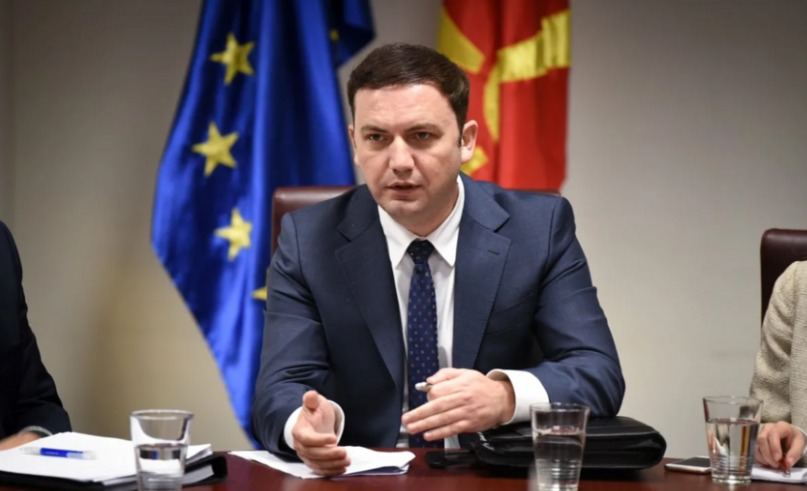 atet-sedri-azerbaycanin-irandaki-sefirliyine-qarsi-silahli-hucumu-pisledi