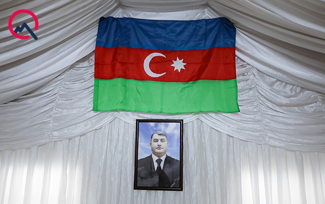 В Баку проходят похороны шехида