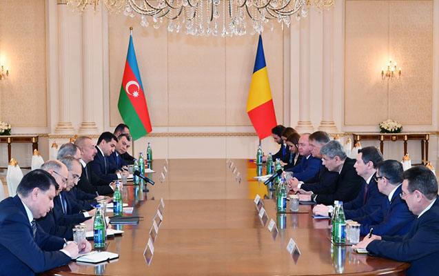 ilham-eliyev-ve-klaus-yohannisin-genis-terkibde-gorusu-oldu