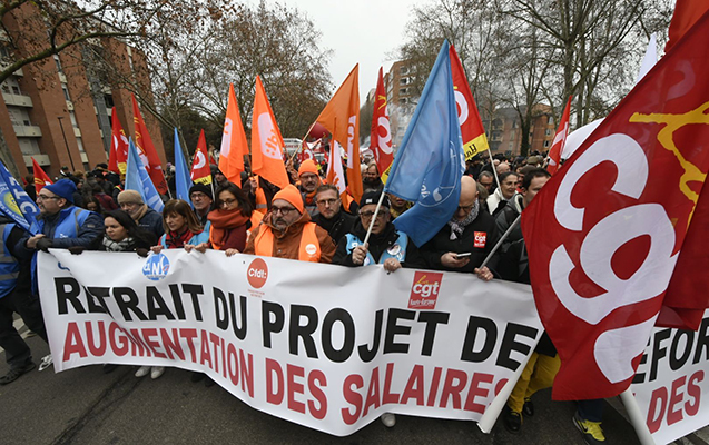 Французы против реформы Макрона