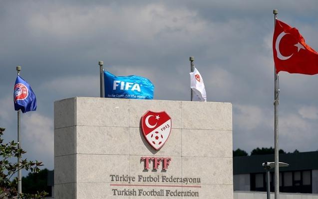 turkiyenin-daha-3-klubu-cempionatda-cixisini-dayandirdi