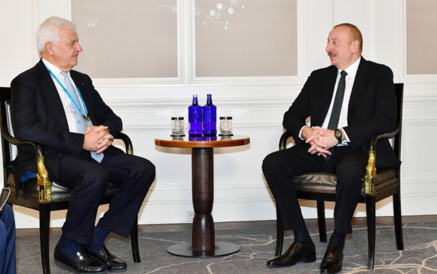 prezident-munhende-daha-bir-gorus-kecirdi