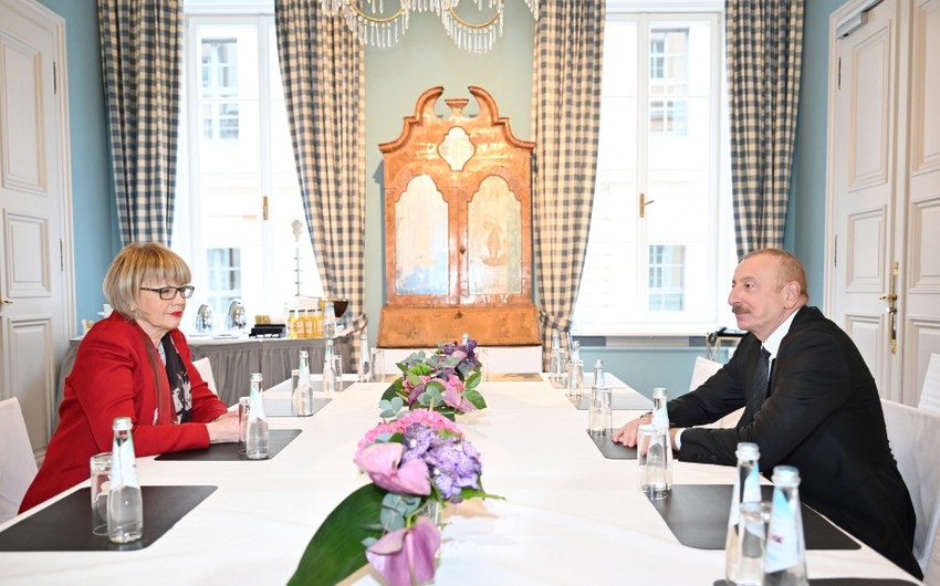 ilham-eliyev-munhende-atet-in-bas-katibi-ile-gorusdu
