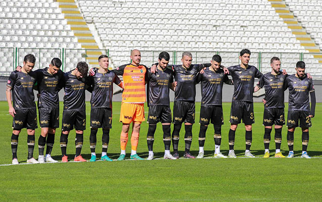 mahir-emreli-konyasporda-debut-etdi