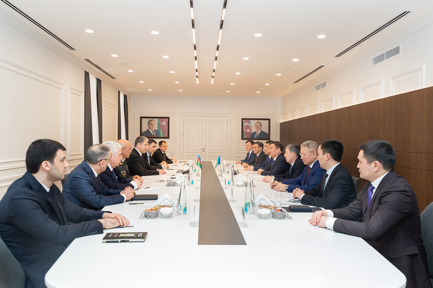 azerbaycan-ve-qazaxistanin-din-rehberleri-memorandum-imzaladi
