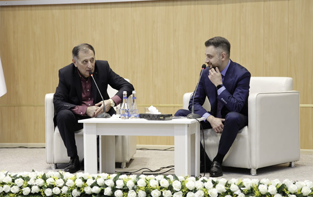 poeziyada-ebedilesen-omur-adli-tedbir-kecirildi