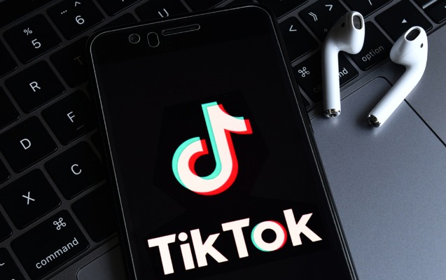 britaniya-herbcilerine-tiktok-u-qadagan-etdi