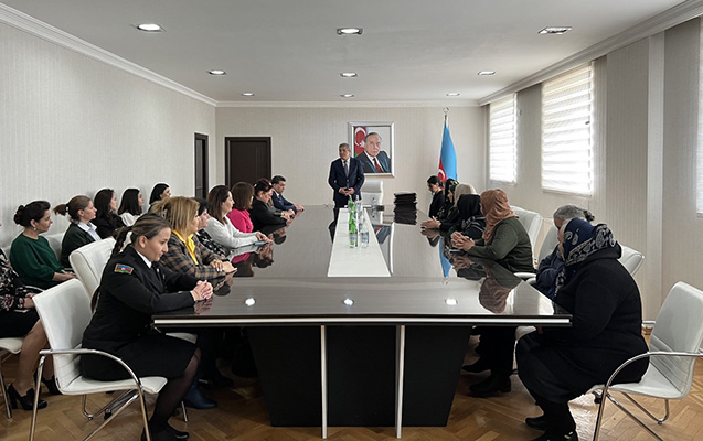 qaradagda-xanimlarla-gorus