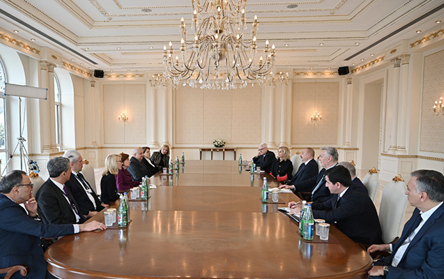prezident-nizami-gencevi-beynelxalq-merkezinin-hemsedr-ve-uzvlerini-qebul-edib