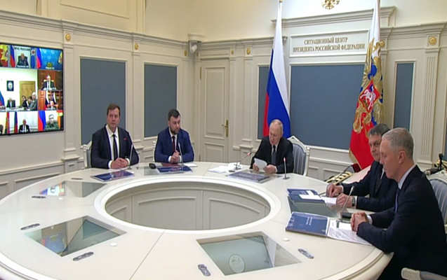 putin-tehlukesizlik-surasinin-musaviresini-kecirir