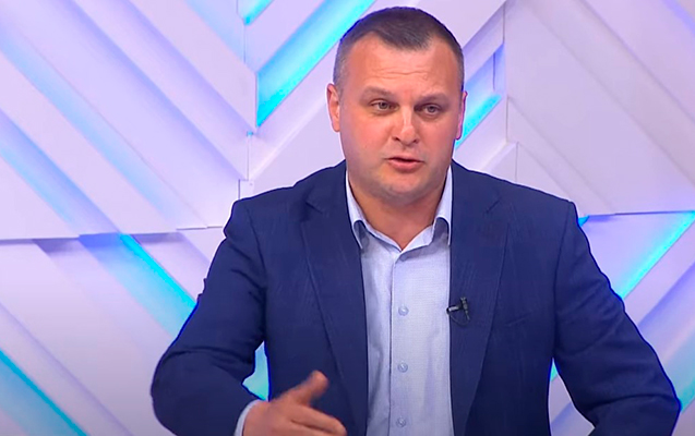 “15 il Azərbaycan futbolunu “böyrü üstə” qoy, sonra get Parisdə otur” — Video