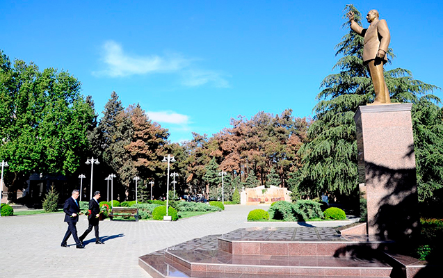 azersu-rehberliyi-naftalanda-qebul-kecirdi