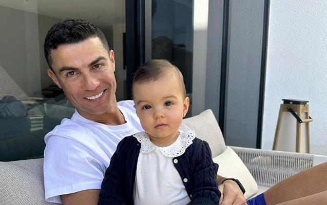 ronaldo-qizini-bele-tebrik-etdi